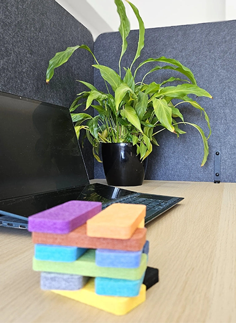 Felt Privacy Screen - Acoustic Office Partition 60x60 in office interior DecorMania UK